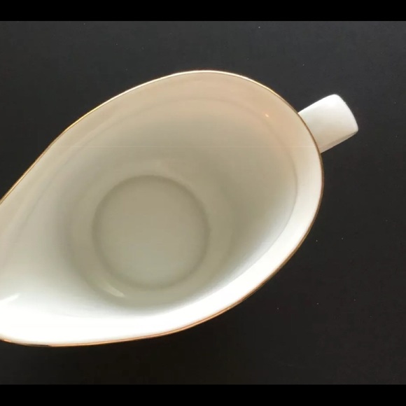 JL MENAU Germany Gravy Boat Vintage Ivory Floral - Picture 2 of 8